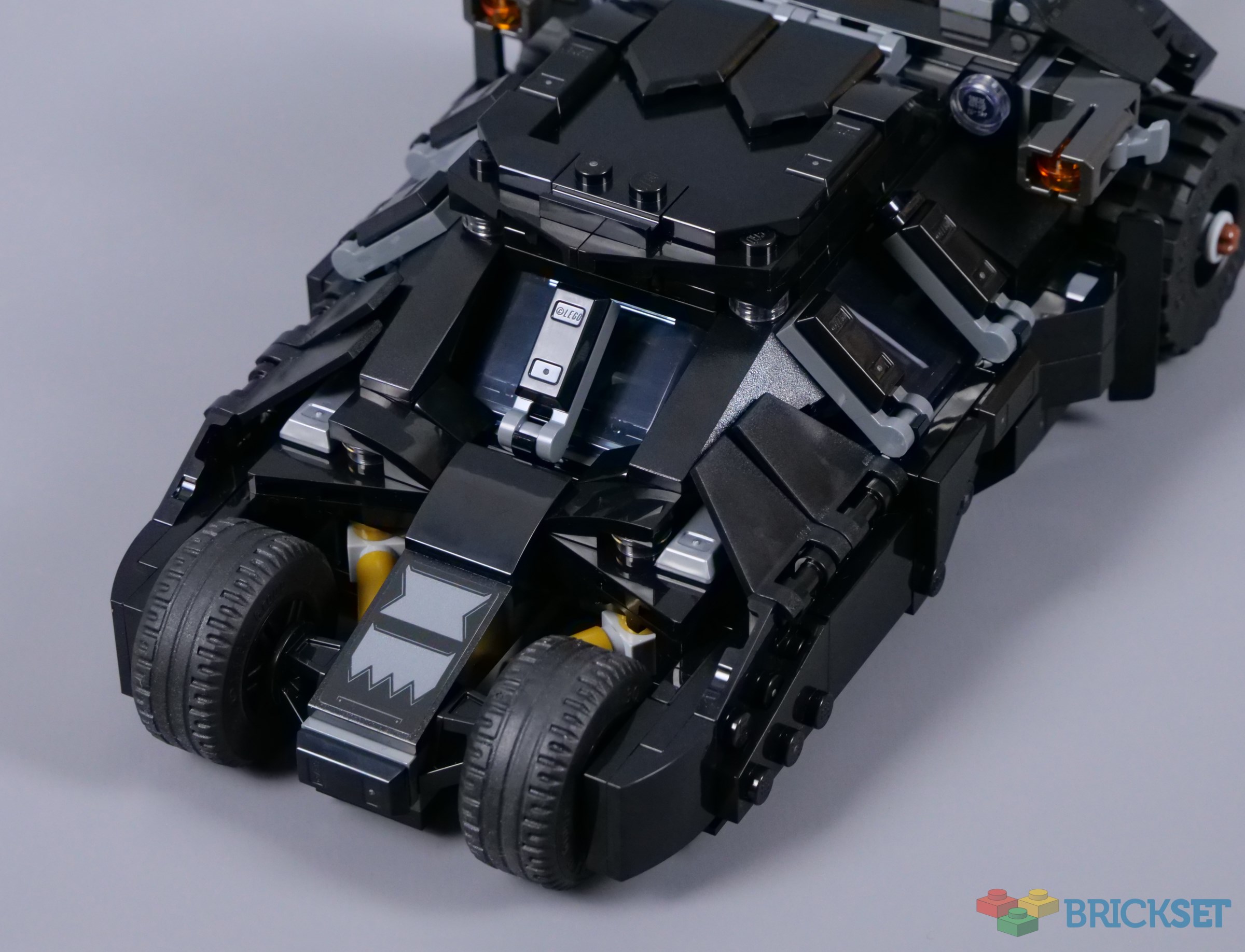 LEGO DC Comics Super Heroes 76303 Batman Tumbler vs. Two-Face